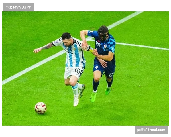 后卫凯文·阿尔瓦雷斯八场全勤，美洲队边路利器